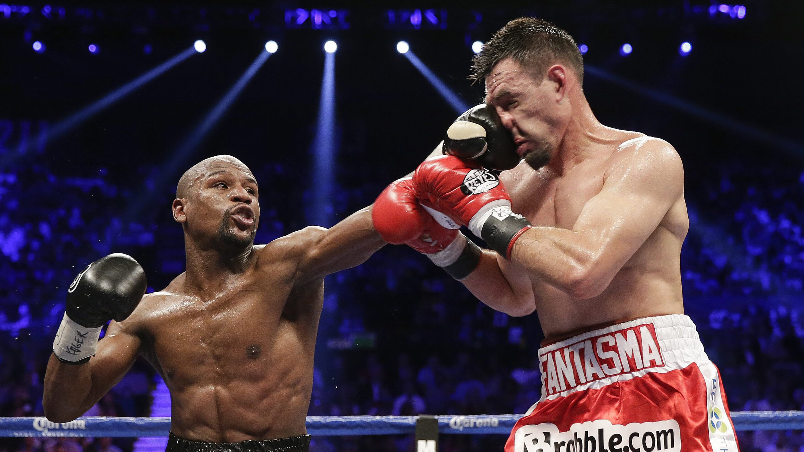 AYX体育官网-法甲比赛精彩绝伦，精彩进球和精彩扑救轮流登场，法甲联赛集锦